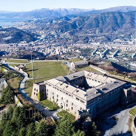 Forti Genova-Free Parking Castellaccio Apartment المظهر الخارجي الصورة